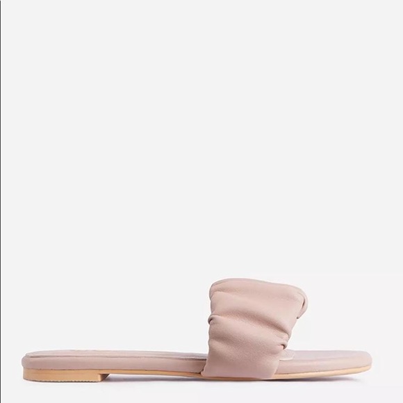 Sandals 🥥 - Picture 3 of 3